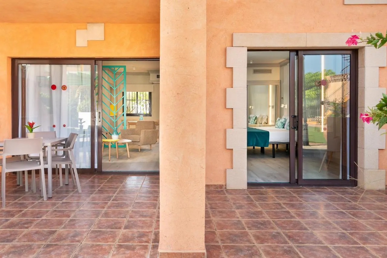 Villa Mandi Golf Resort Playa de las Americas  4*, Playa de las Americas (Tenerife) Spain